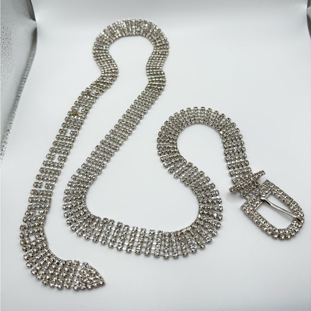 Elegant Silver Rhinestone Belt